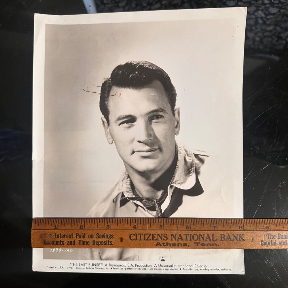 Vintage 1961 "The Last Sunset" Rock Hudson Black & White Headshot Universal Inte - Picture 4 of 13